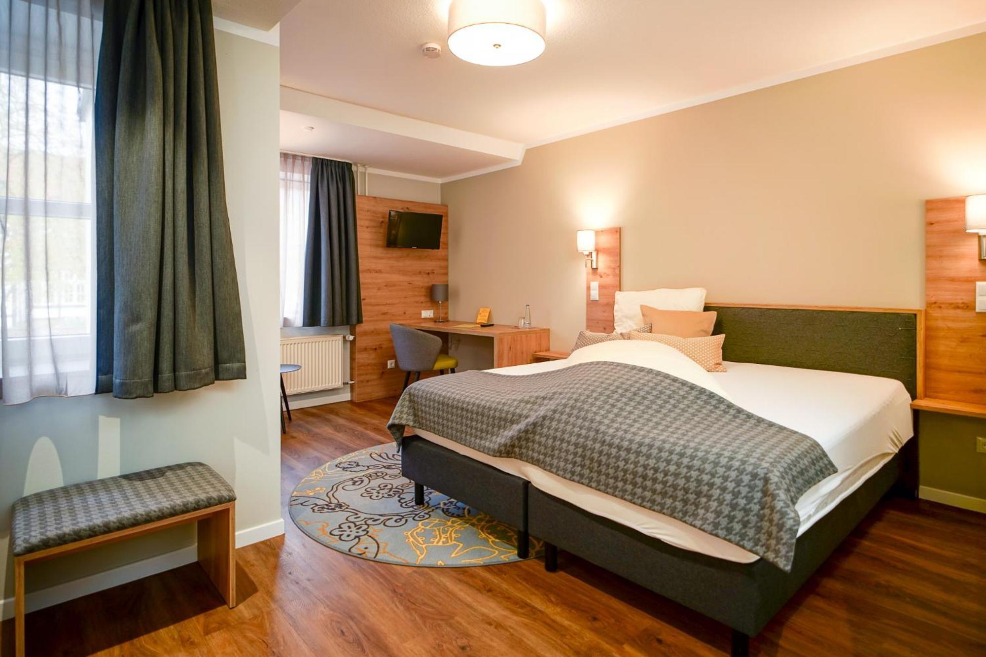 Hotel Lindenhof 比勒费尔德 外观 照片